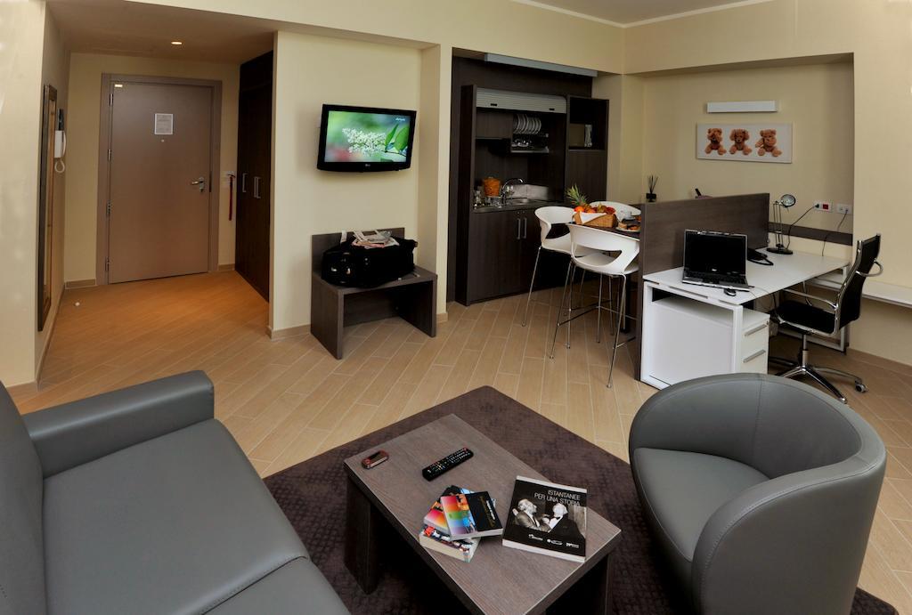 Chc Business Residence Génova Quarto foto